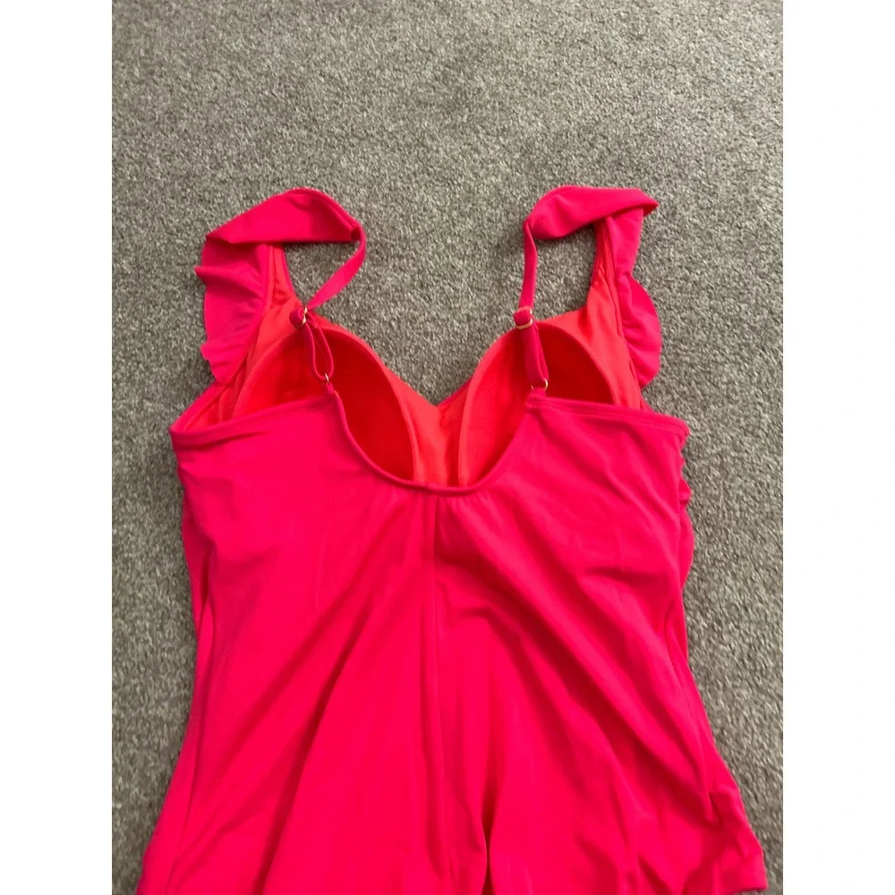 Time and Tru One Piece Swimsuit Womens XL 16-18 Pink Excellent Ruffle V-Neck